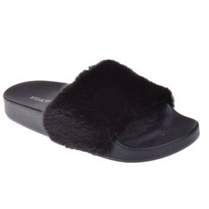 Steve Madden Slide